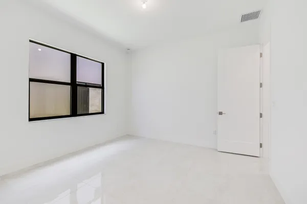 $14,500 | 9451 Riverside Pk Drive, Boca Raton, FL 33434