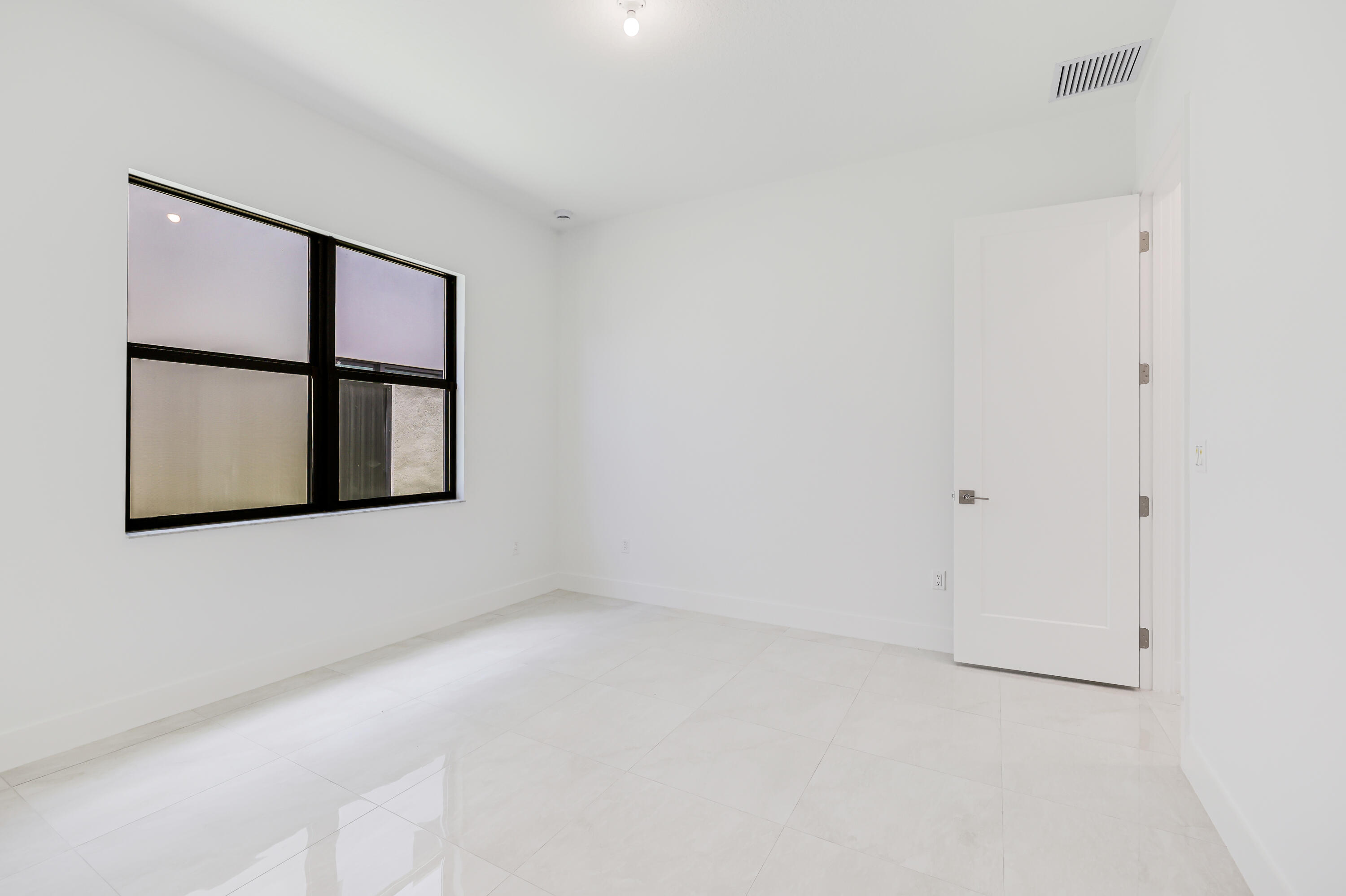 9451 Riverside Pk Drive Boca Raton, FL 33434 - Photo 21 of 71 9451 Riverside Park Dr-21