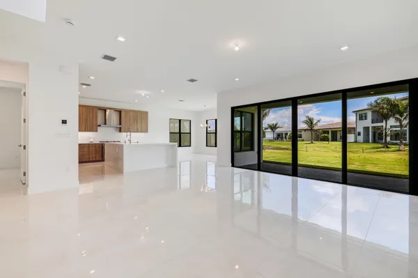 $14,500 | 9451 Riverside Pk Drive, Boca Raton, FL 33434