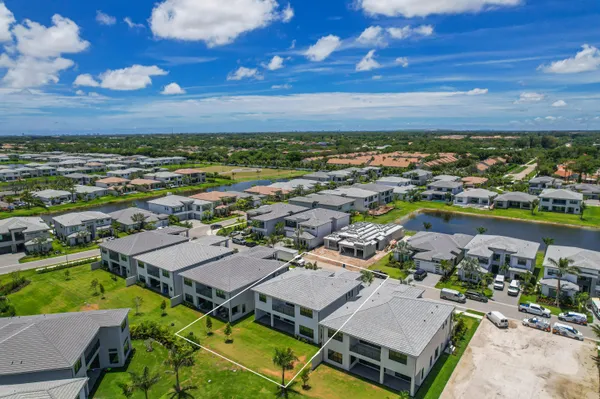 $14,500 | 9451 Riverside Pk Drive, Boca Raton, FL 33434