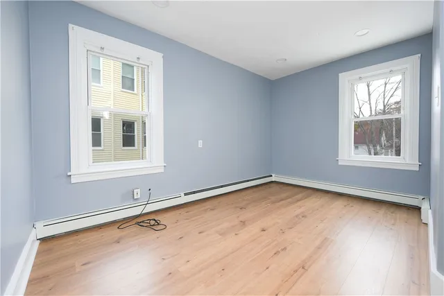 $1,900 | 167 Baxter Street, Unit 2, Pawtucket, RI 02861