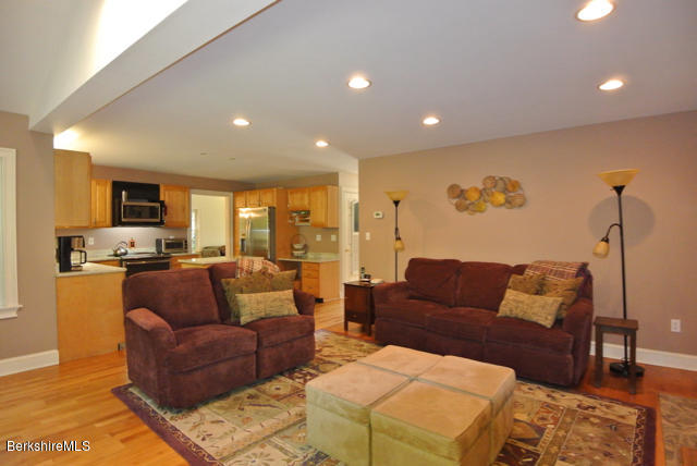 35 Osceola Road Richmond, MA 01254 - Photo 11 of 45 DSC_6088