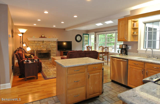 35 Osceola Road Richmond, MA 01254 - Photo 12 of 45 DSC_5911