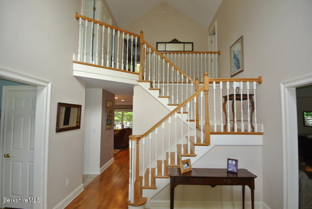 35 Osceola Road Richmond, MA 01254 - Photo 15 of 45 Entry