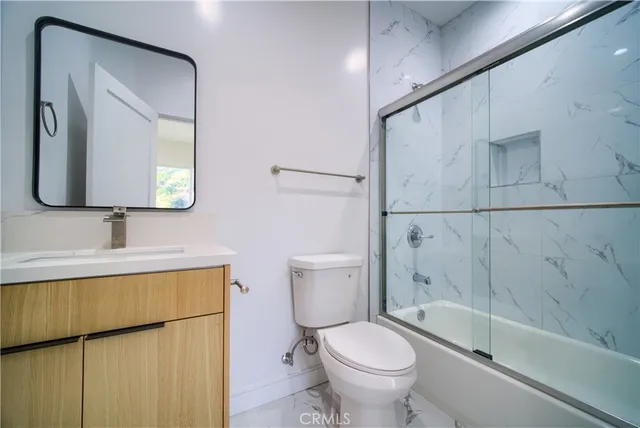 $5,395 | 257 South Ave 54, Los Angeles, CA 90042