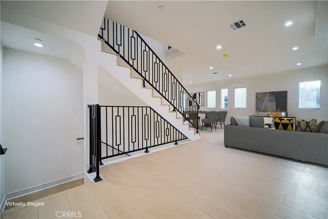 $5,395 | 257 South Ave 54, Los Angeles, CA 90042