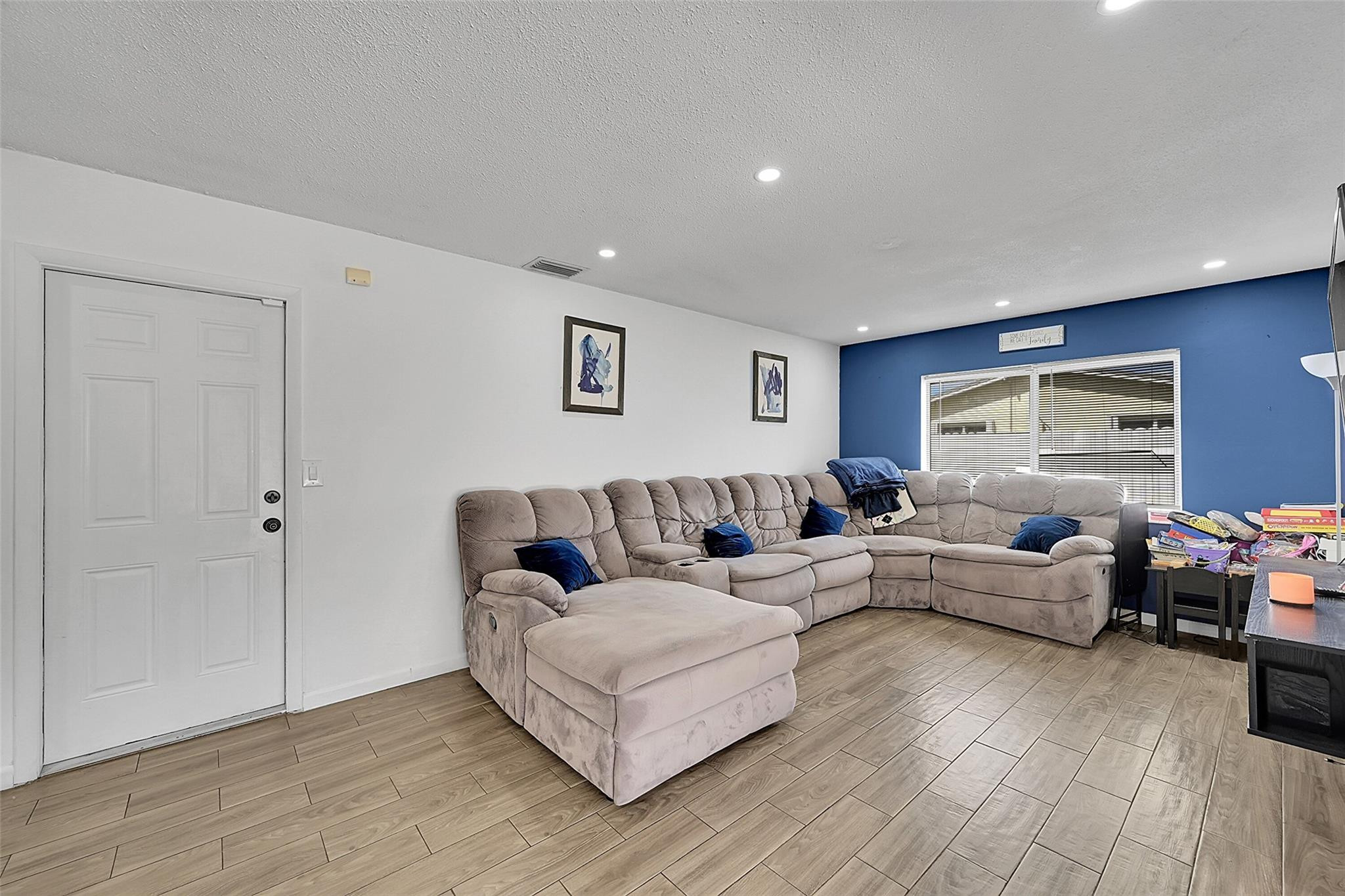 300 Kathy Lane Margate, FL 33068 - Photo 16 of 25 Photo 16