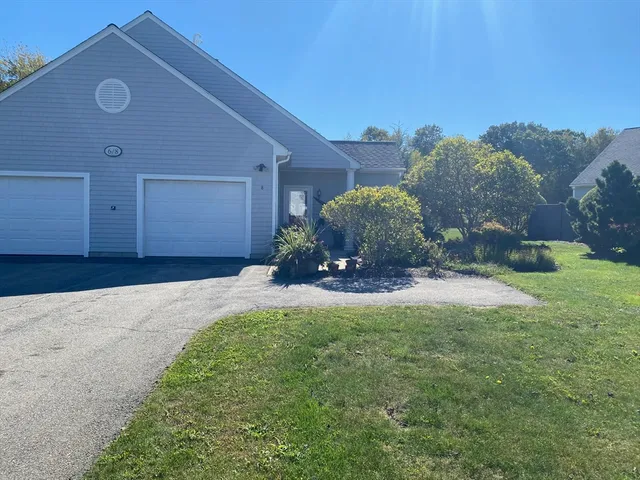 $515,000 | 8 Village Way, Unit 8, Westport, MA 02790