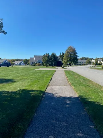 $515,000 | 8 Village Way, Unit 8, Westport, MA 02790