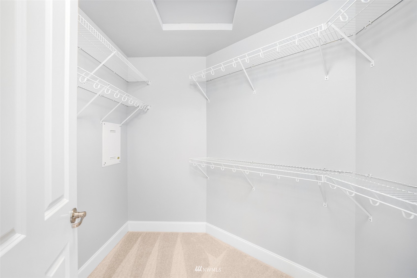 13700 161st Place Southeast Renton, WA 98059 - Photo 21 of 31 Gallery Image 21