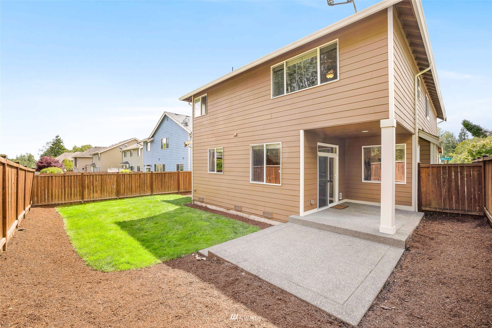 13700 161st Place Southeast Renton, WA 98059 - Photo 28 of 31 Gallery Image 28