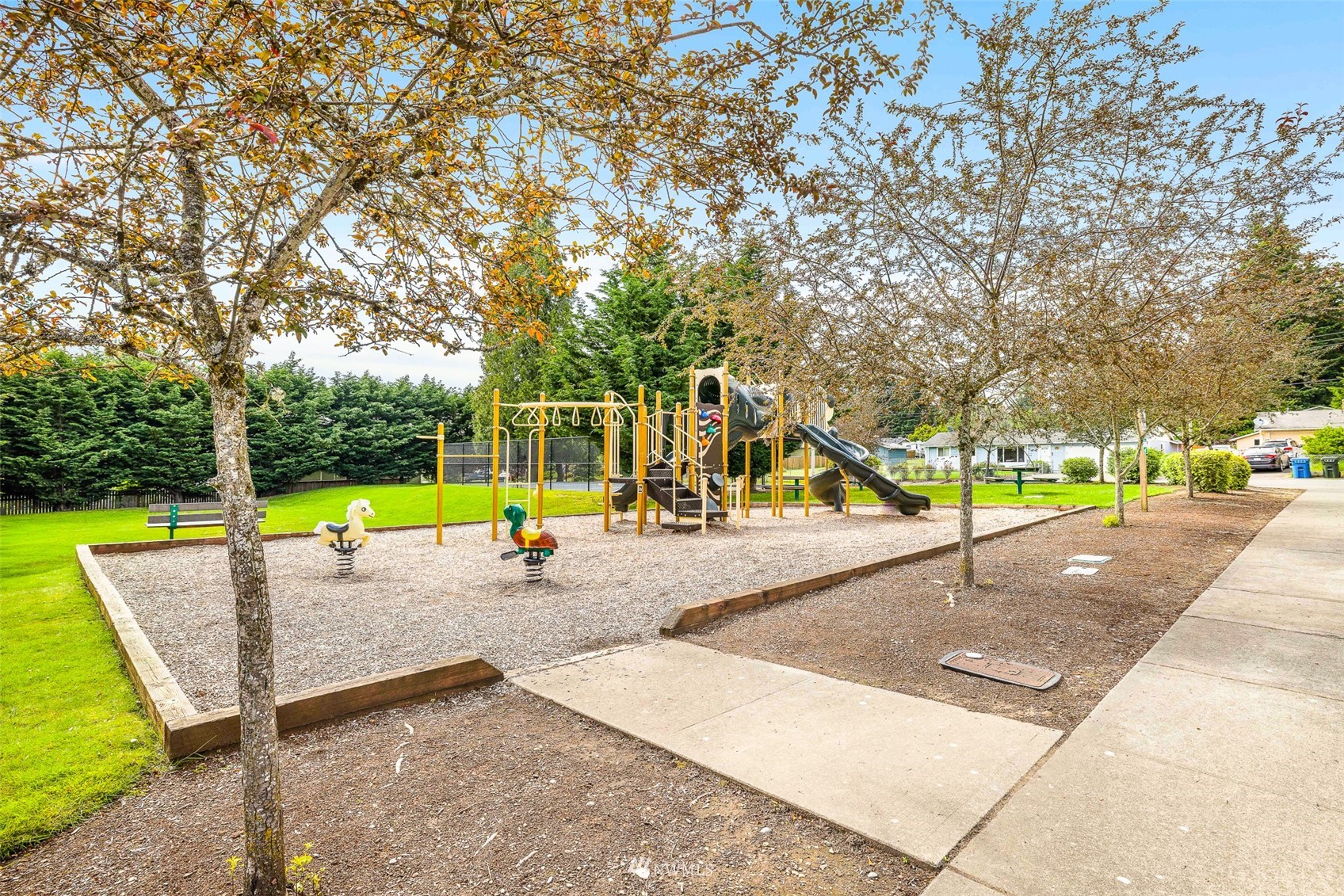 13700 161st Place Southeast Renton, WA 98059 - Photo 29 of 31 Gallery Image 29