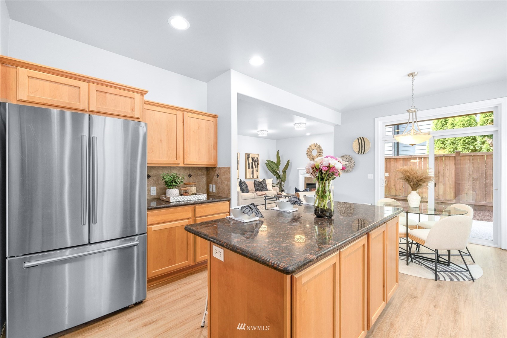 13700 161st Place Southeast Renton, WA 98059 - Photo 8 of 31 Gallery Image 8