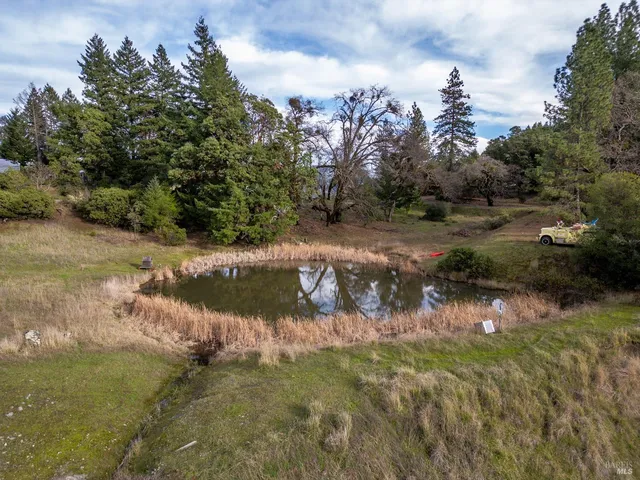 $450,000 | 50410 Highway 101, Laytonville, CA 95417