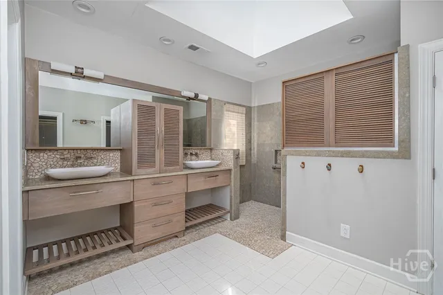 $804,000 | 22 Deer Run, Savannah, GA 31411