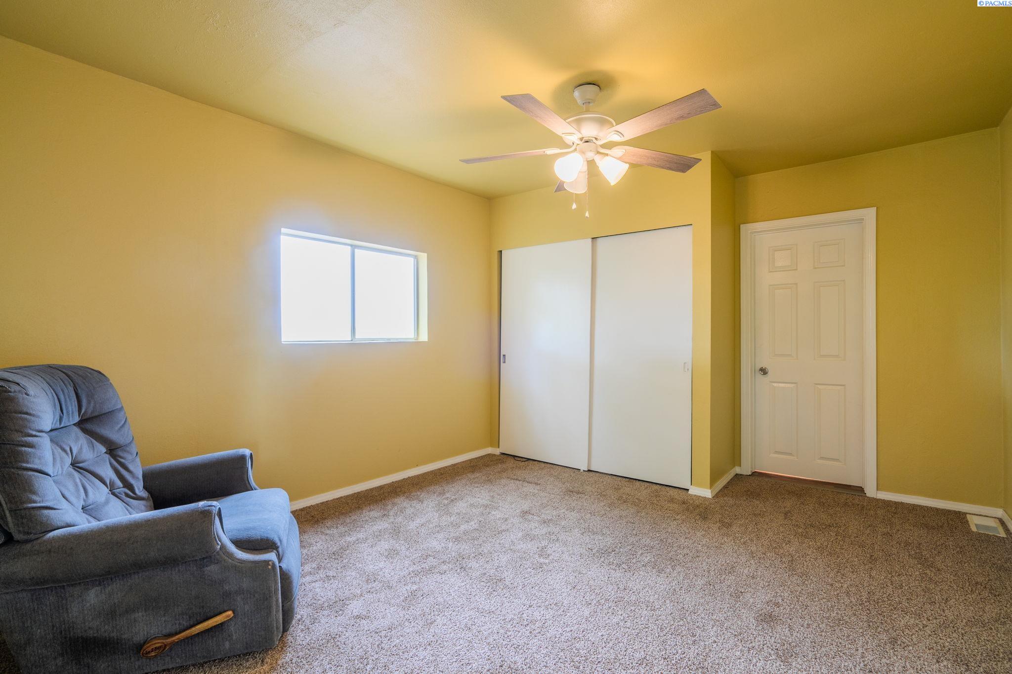 581 Grandview Pavement Road Grandview, WA 98930 - Photo 20 of 31 Gallery Image 20
