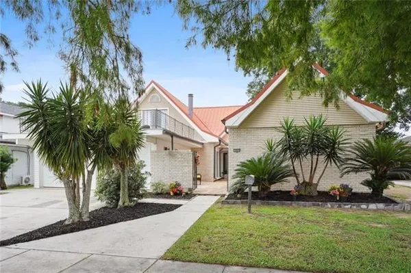 $485,000 | 1801 Fairfax Avenue, Metairie, LA 70003