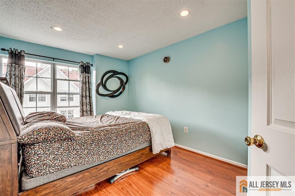 32 Prestwick Way, Unit 32 Edison, NJ 08820 - Photo 23 of 28 Gallery Image 23