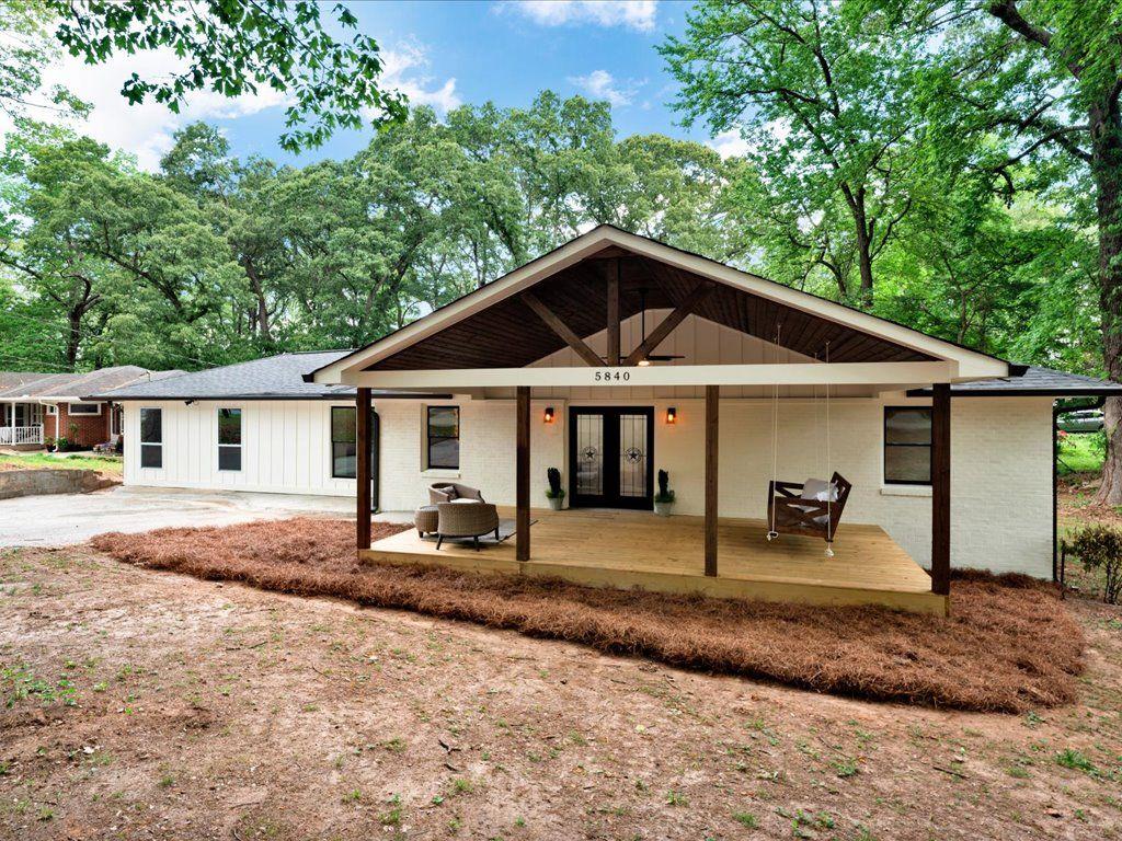 5840 Crabapple Dr Southwest  