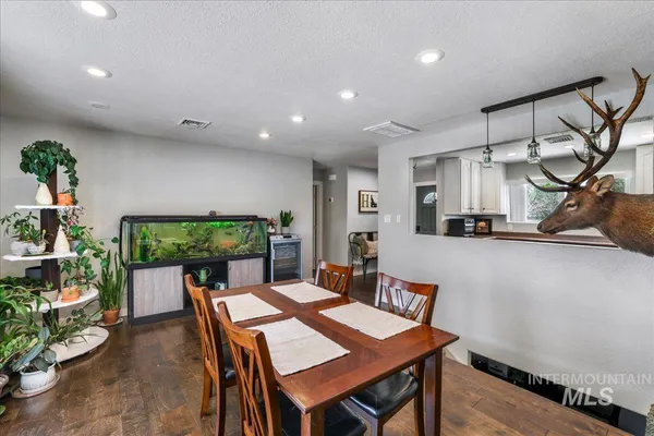 $650,000 | 1011 Filer Avenue West, Twin Falls, ID 83301