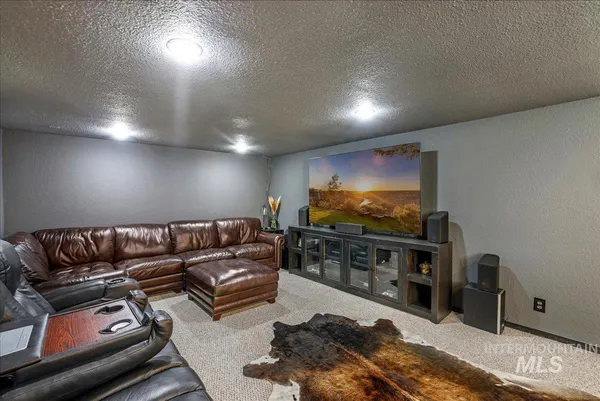 $650,000 | 1011 Filer Avenue West, Twin Falls, ID 83301