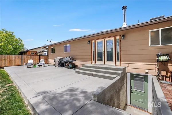 $650,000 | 1011 Filer Avenue West, Twin Falls, ID 83301