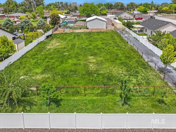 $650,000 | 1011 Filer Avenue West, Twin Falls, ID 83301