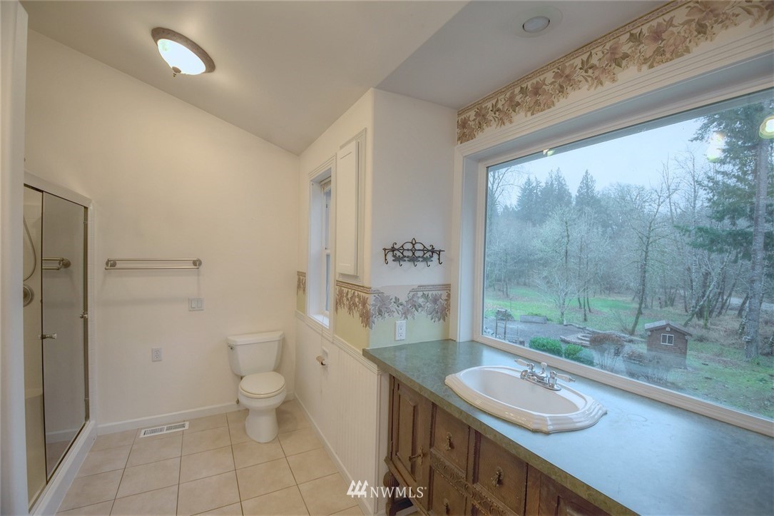 324 Drews Prairie Road Toledo, WA 98591 - Photo 13 of 34