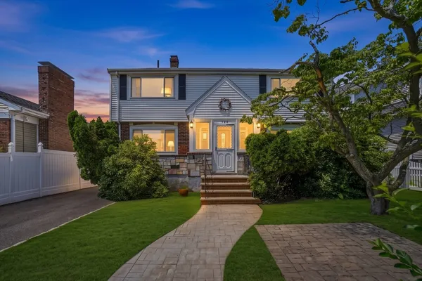 $875,000 | 126 Brookfield Road, Winthrop, MA 02152