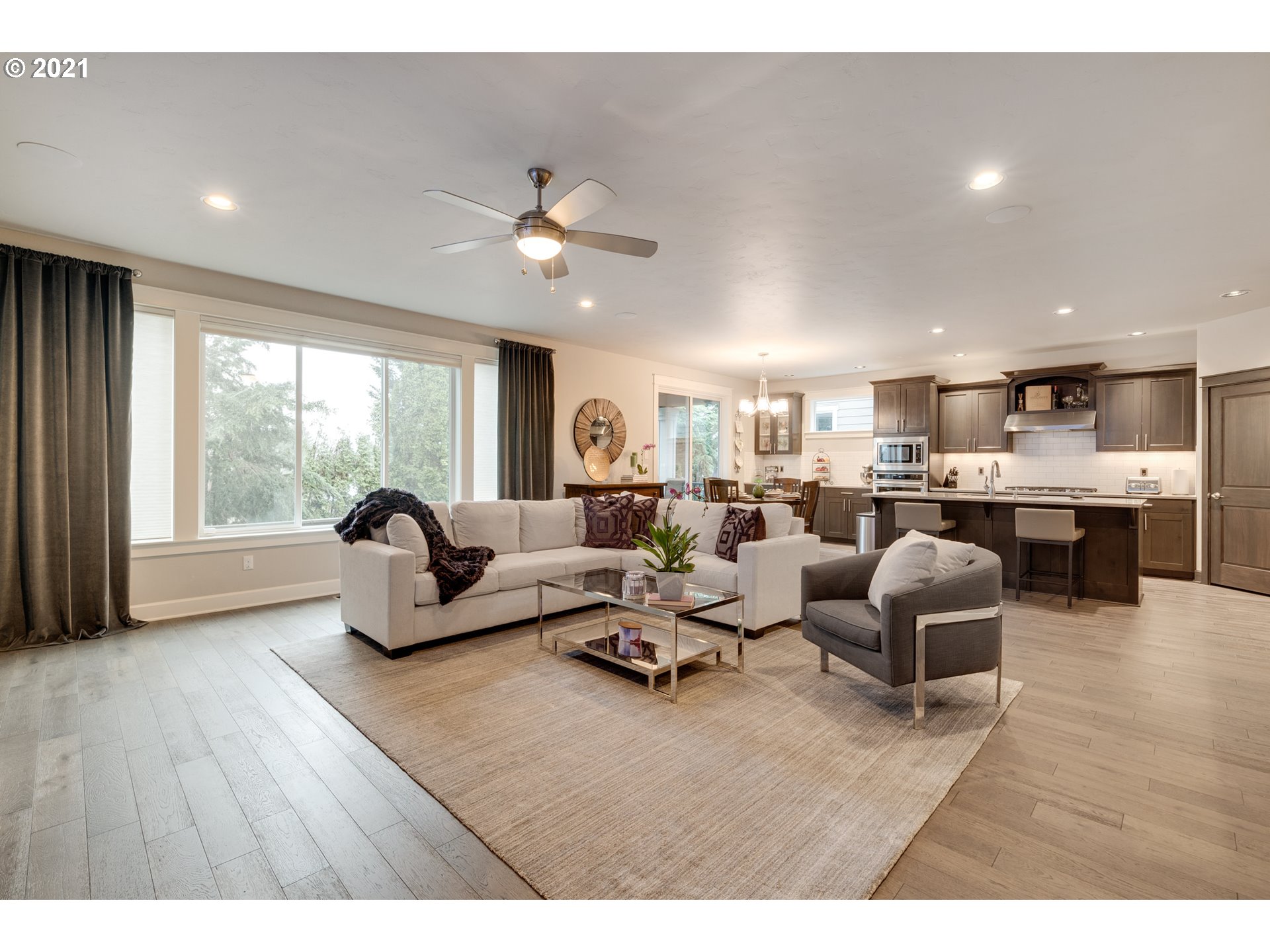 14291 Southwest Connor Place Portland, OR 97224 - Photo 2 of 31 Gallery Image 2