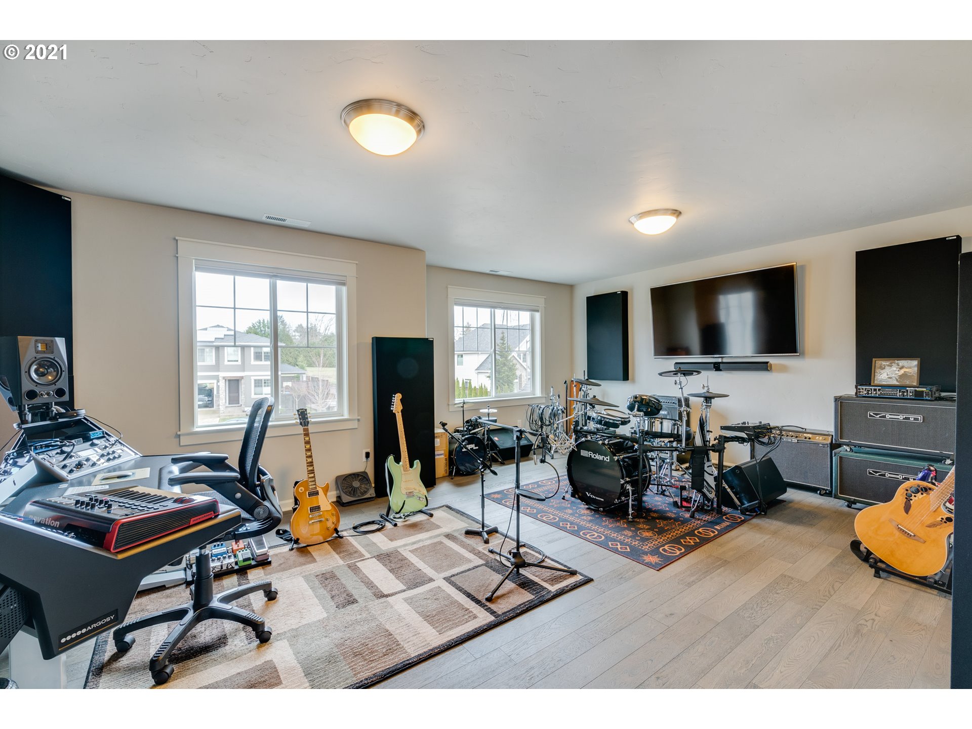 14291 Southwest Connor Place Portland, OR 97224 - Photo 23 of 31 Gallery Image 23