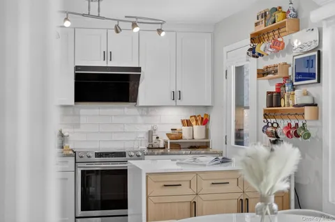 $539,000 | 5 Larch Court, Poughkeepsie, NY 12603