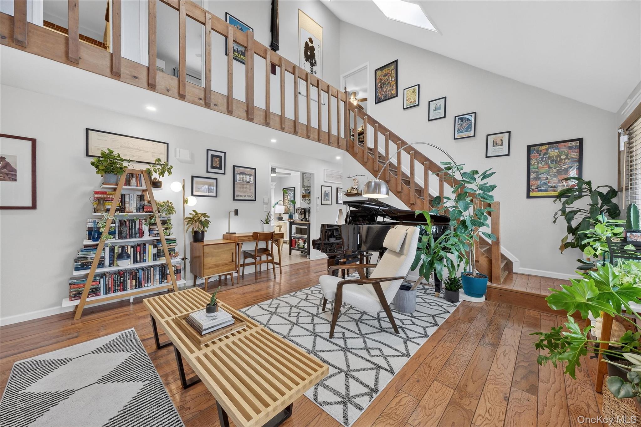 5 Larch Court Poughkeepsie, NY 12603 - Photo 4 of 41