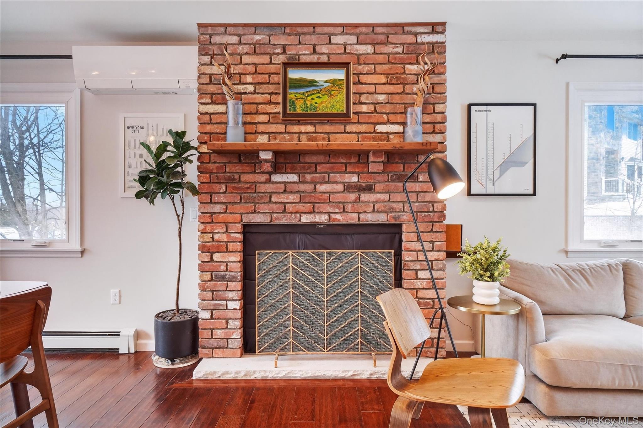 5 Larch Court Poughkeepsie, NY 12603 - Photo 9 of 41 Fireplace in Living Room