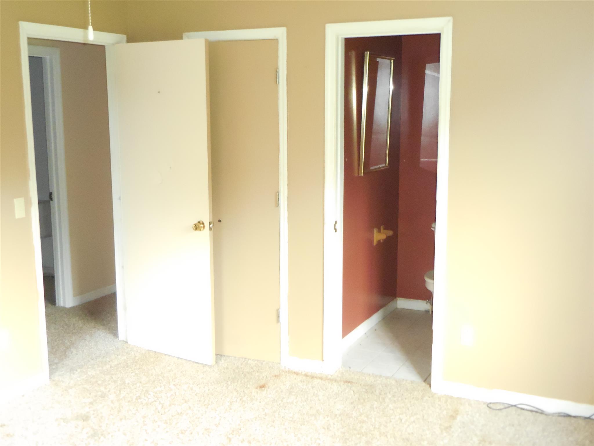 646 Mimosa Road Fayetteville, TN 37334 - Photo 14 of 17 Master Bedroom/Bath