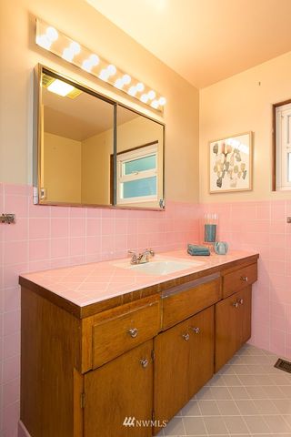 $868,000 | 3038 30th Avenue West, Seattle, WA 98199