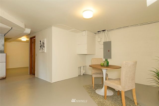 $868,000 | 3038 30th Avenue West, Seattle, WA 98199