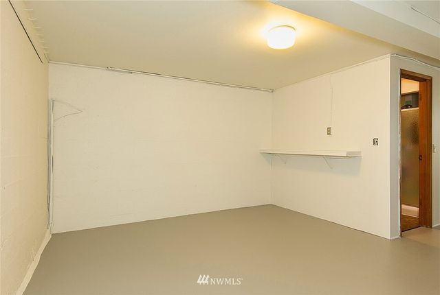 $868,000 | 3038 30th Avenue West, Seattle, WA 98199