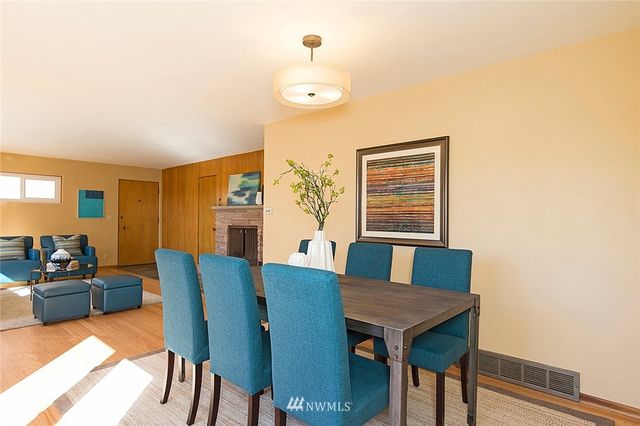 $868,000 | 3038 30th Avenue West, Seattle, WA 98199