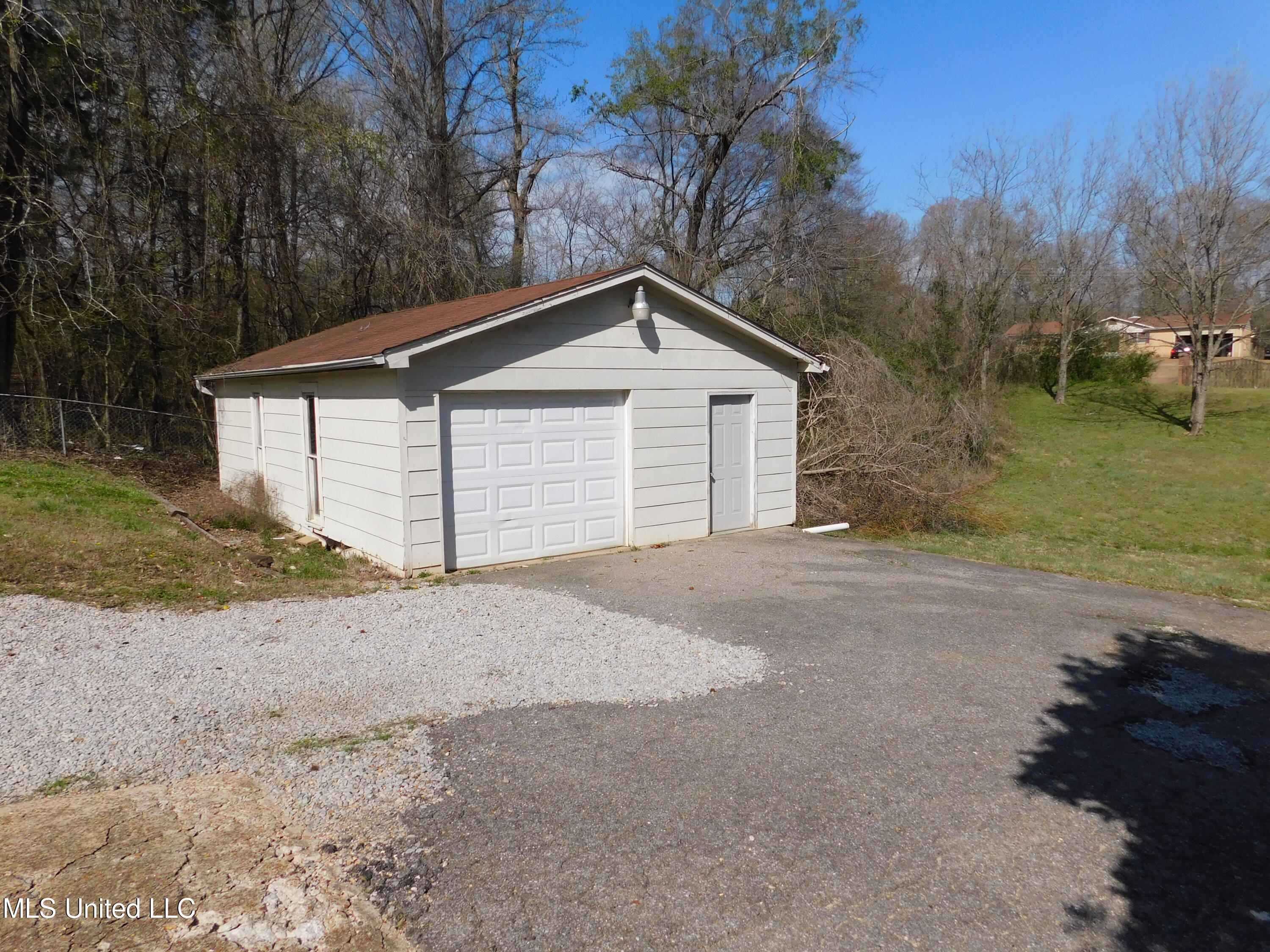 2128 North Red Banks Road North Byhalia, MS 38611 - Photo 21 of 21 DSCN3284