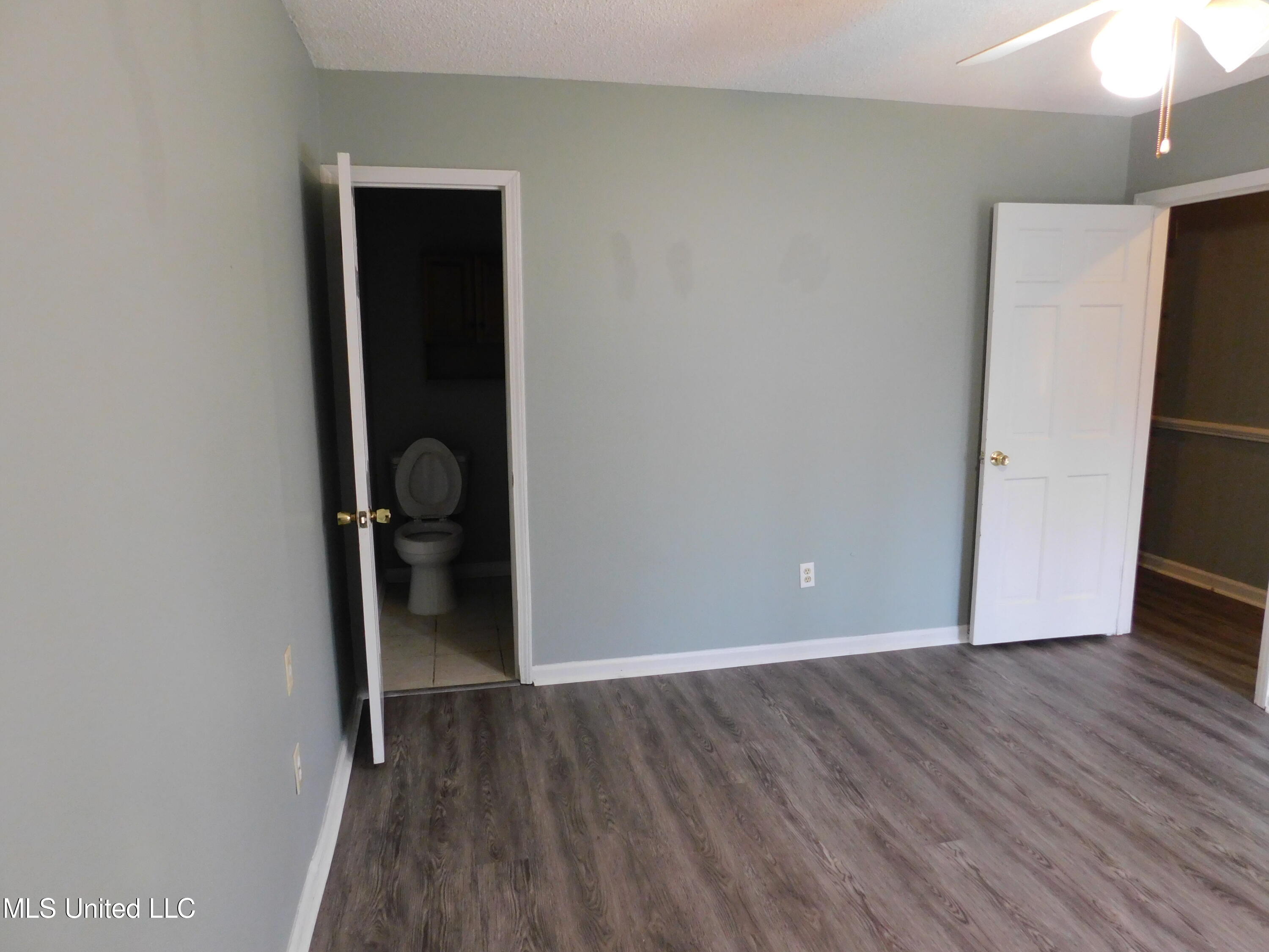 2128 North Red Banks Road North Byhalia, MS 38611 - Photo 10 of 21 DSCN3236