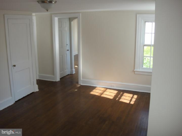 987 Providence Road Newtown Square, PA 19073 - Photo 18 of 20