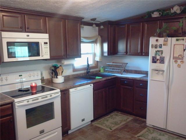 5061 Linwood Road Watertown, TN 37184 - Photo 1 of 20 10,000.00 UPGRADED KITCHEN