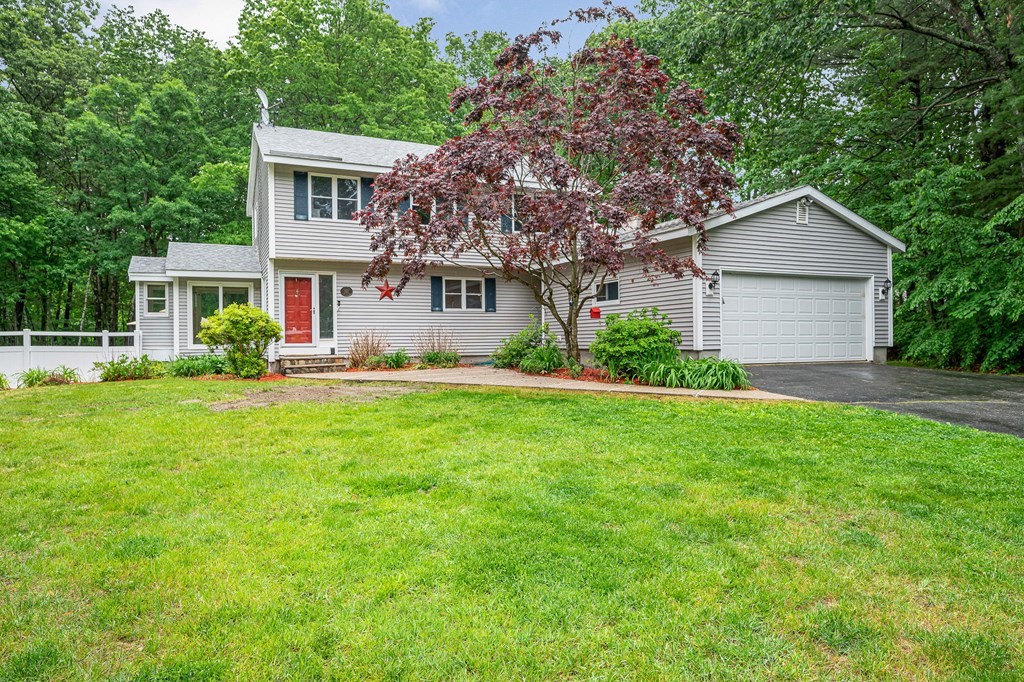 18 Fairview Farm Road Haverhill, MA 01832 - Photo 1 of 42 a front view of house with yard and green space