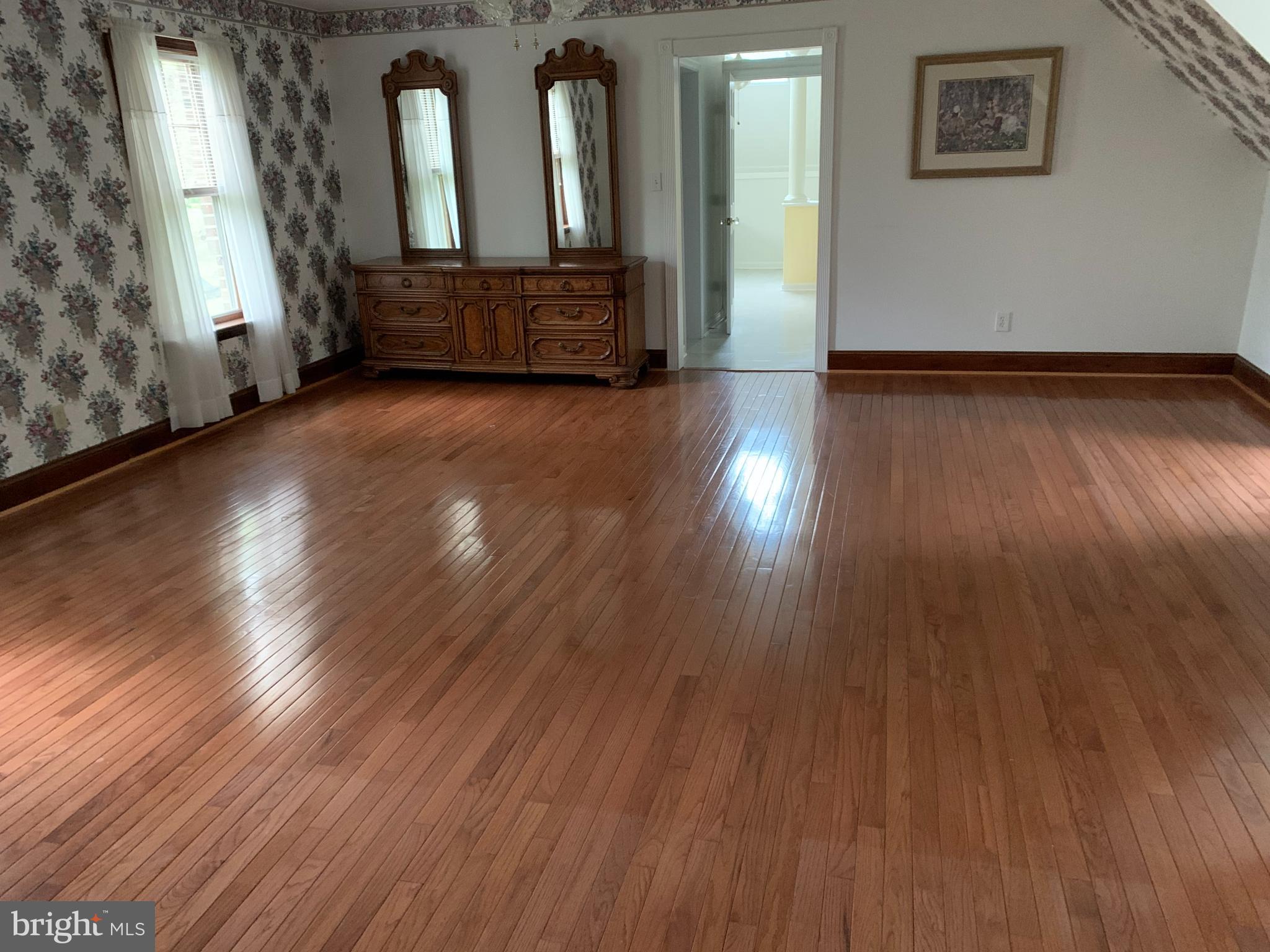 14138 Rover Mill Road West Friendship, MD 21794 - Photo 17 of 33 HUGE Owner's Suite