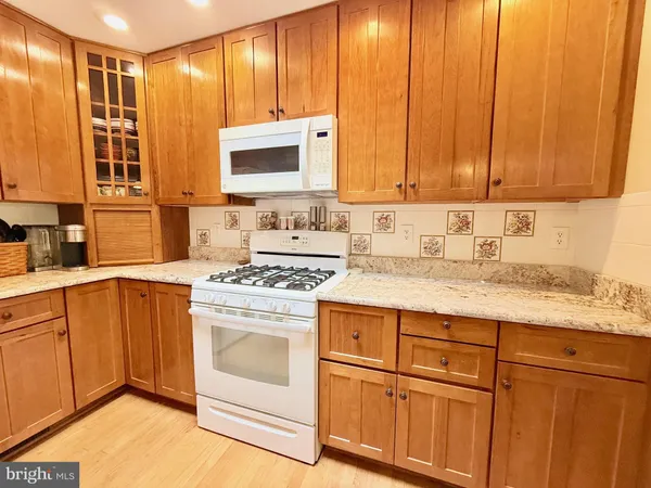 $899,900 | 44760 Joy Chapel Road, Hollywood, MD 20636