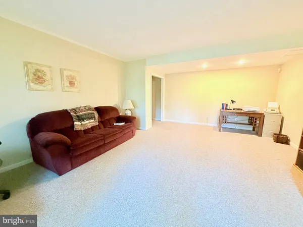 $899,900 | 44760 Joy Chapel Road, Hollywood, MD 20636