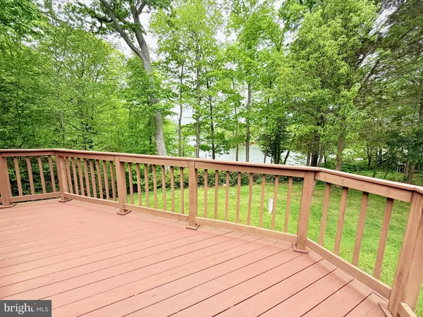 $899,900 | 44760 Joy Chapel Road, Hollywood, MD 20636