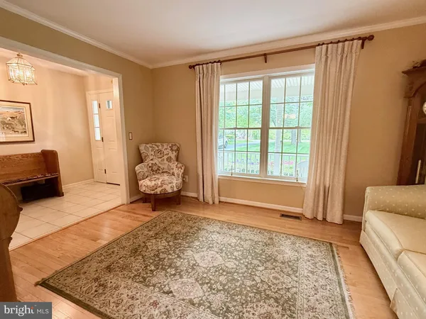 $899,900 | 44760 Joy Chapel Road, Hollywood, MD 20636