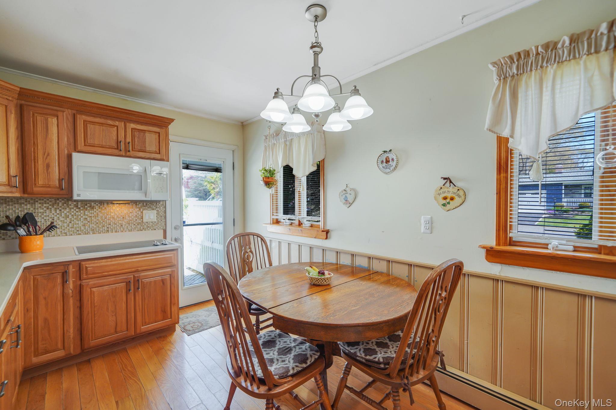 34 Oxbow Road Patchogue, NY 11772 - Photo 11 of 26